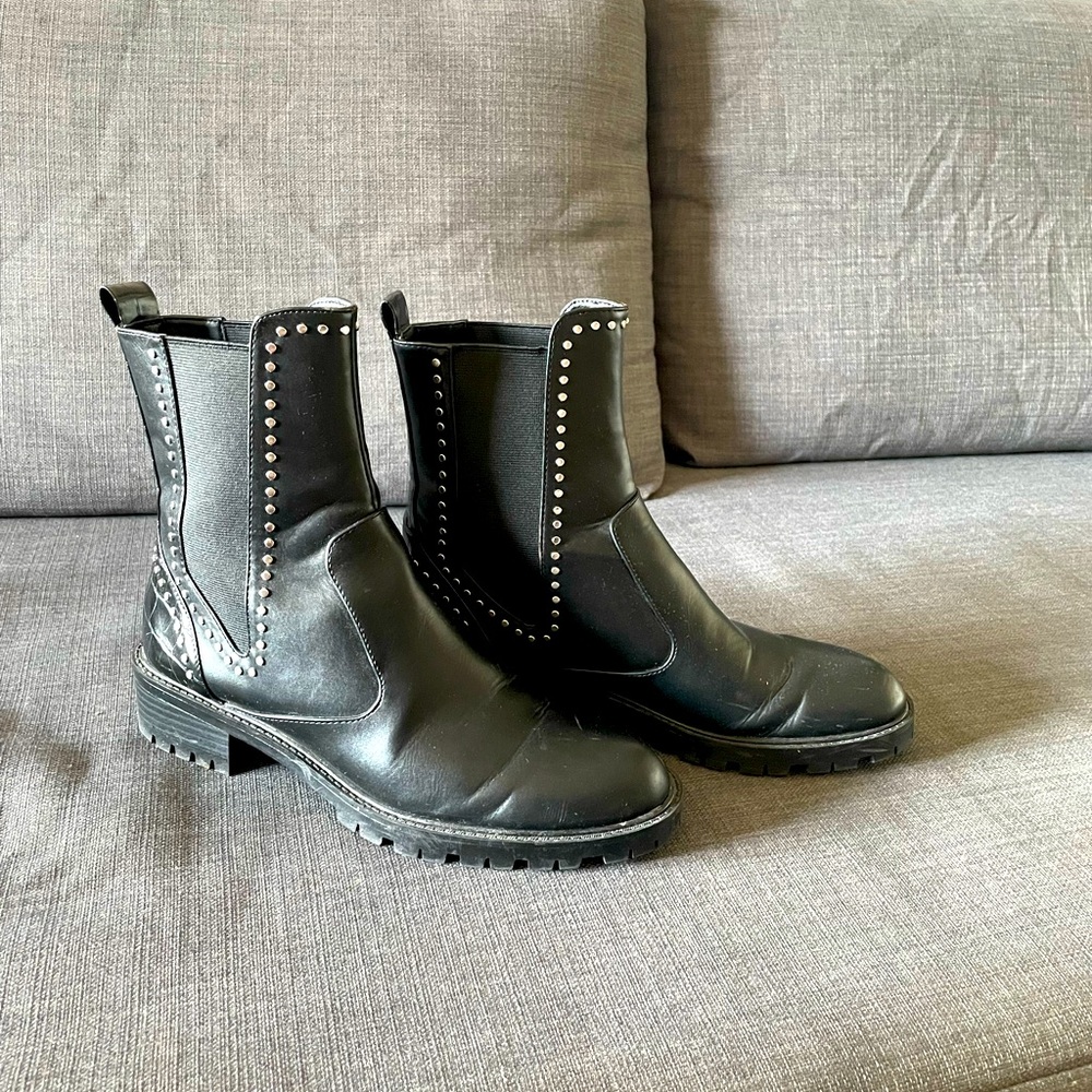 Zara Trafaluc Flat Ankle Silver Studded Boots US 9 / EU 40